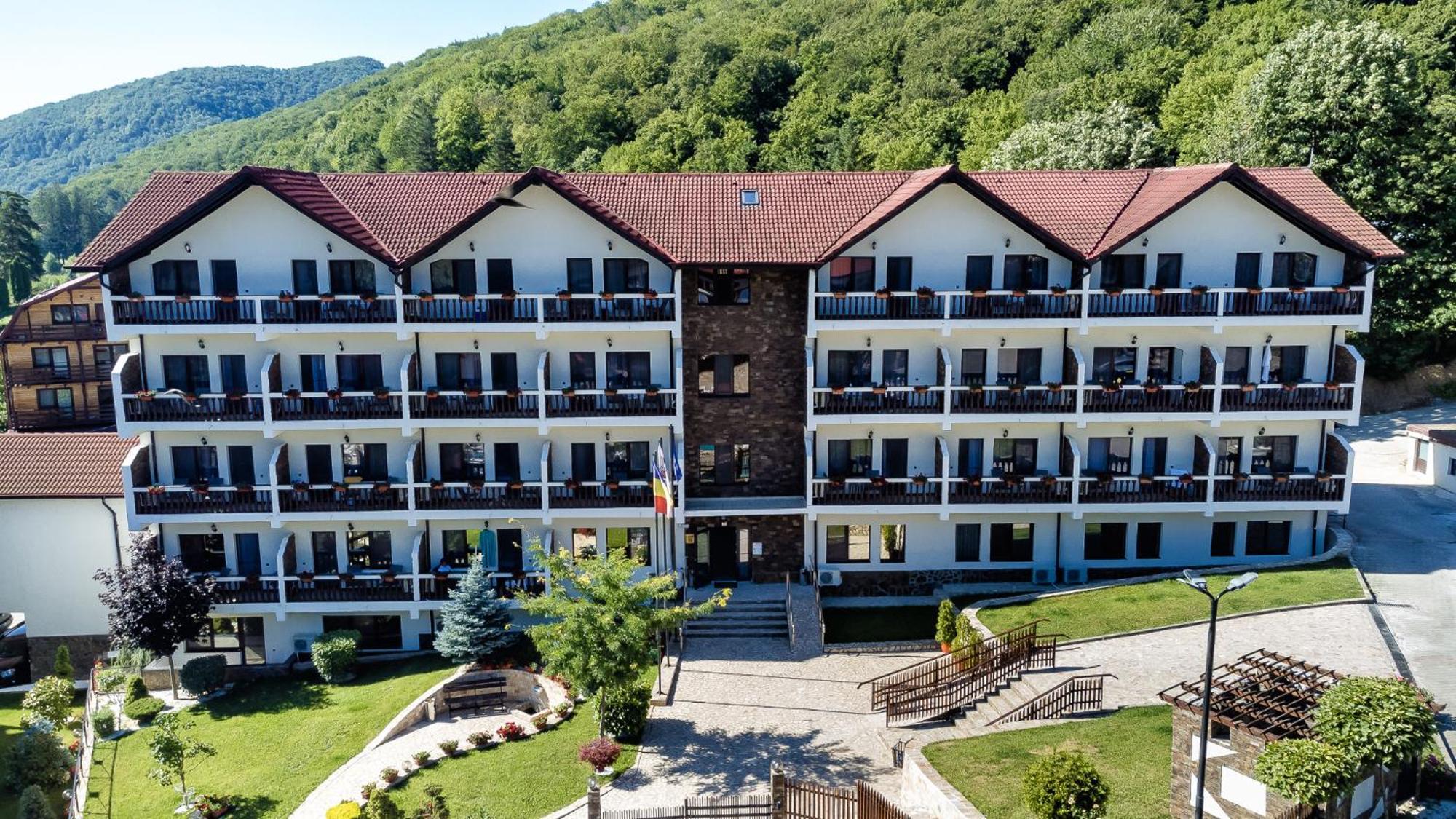 Complex Turistic Casa Romaneasca Călimăneşti Exterior foto